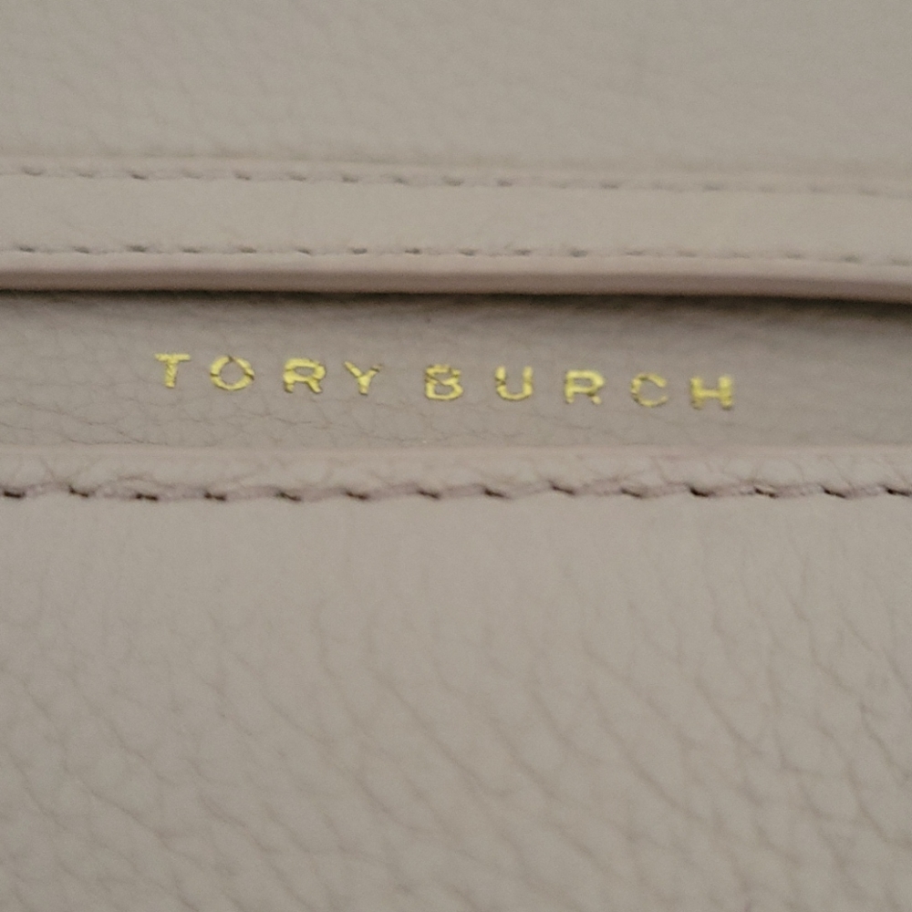 Tory Burch Robinson Convertible Crossbody - Picture 9 of 16